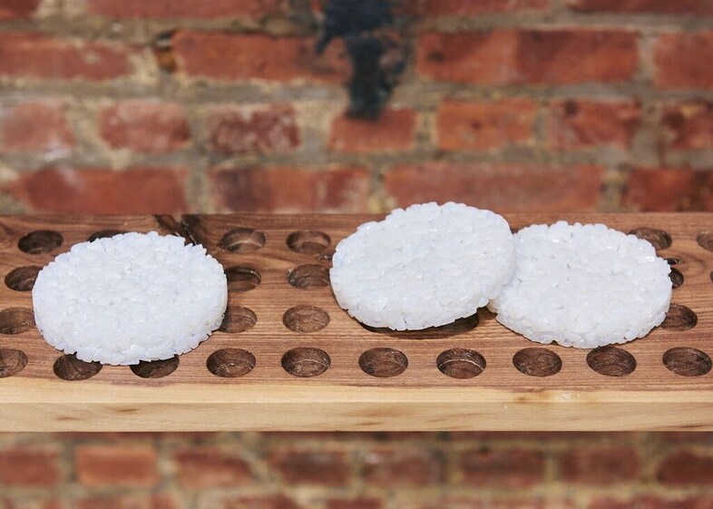 Anthea Hamilton_Rice Cakes_NADA