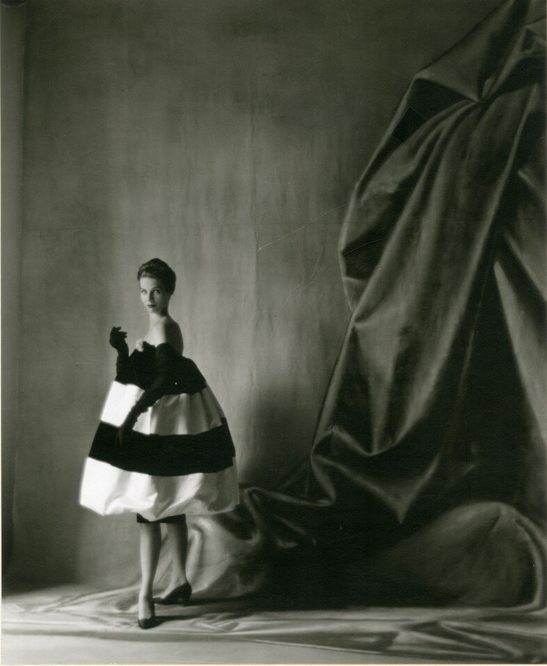 Cristobal Balenciaga, 10