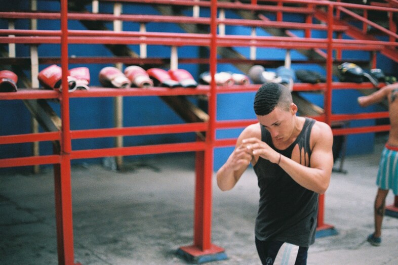 Photo from series “Izquierda, derecha, izquierda”