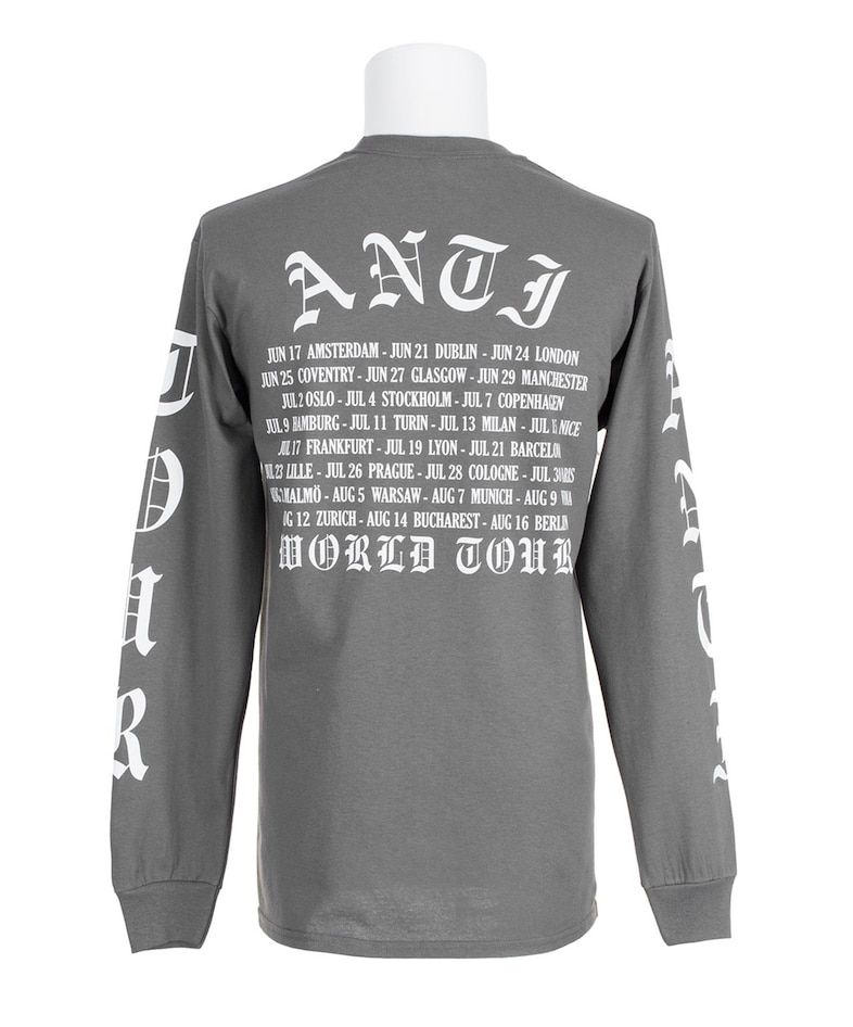 Blackletter gothic font trend fashion 12