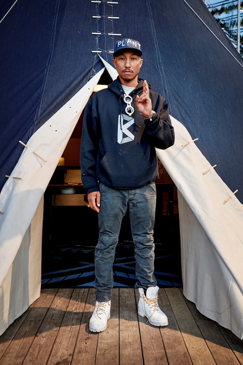 16183003 RAW_FT_Pharrell_120