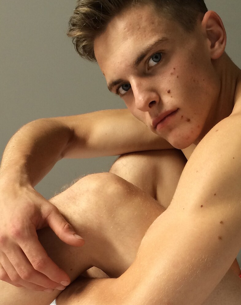 Peter De Potter’s ‘The Vanity of Certain Flowers’ 8