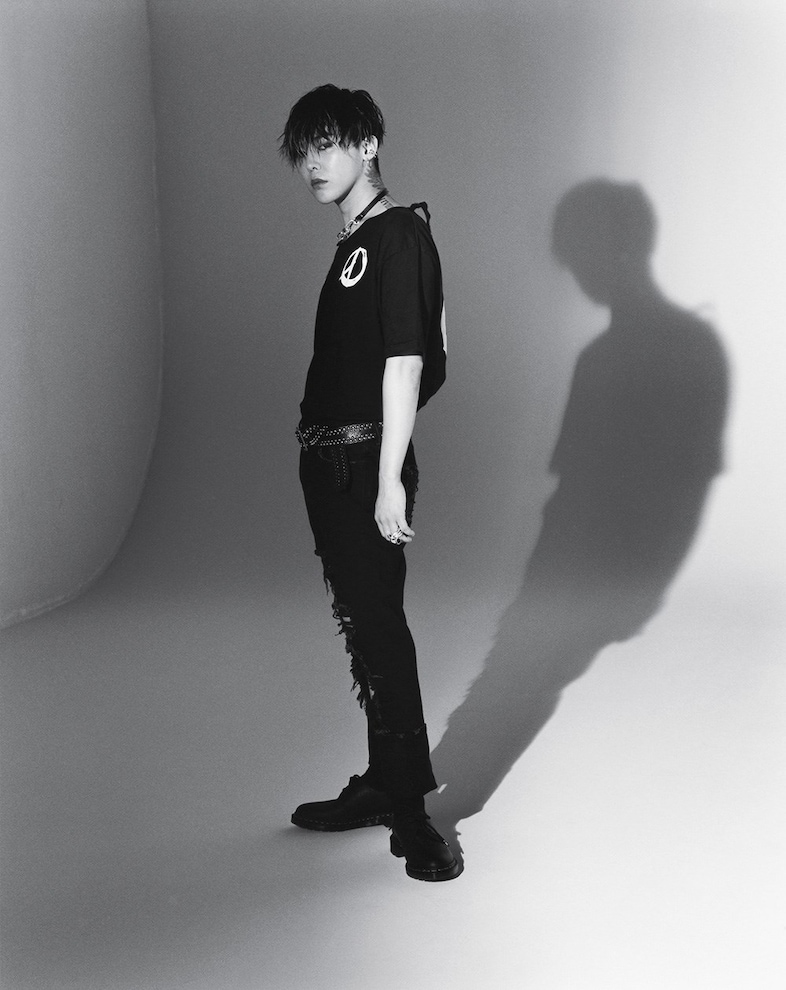 G-Dragon by Nobuyoshi Araki 3