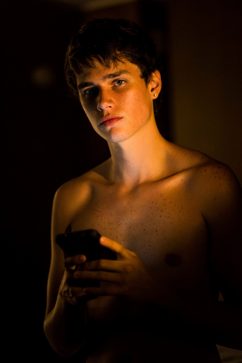 Home Matt Lambert Grindr