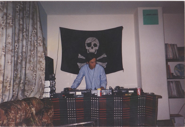 Uncle Dugs Pirate Radio