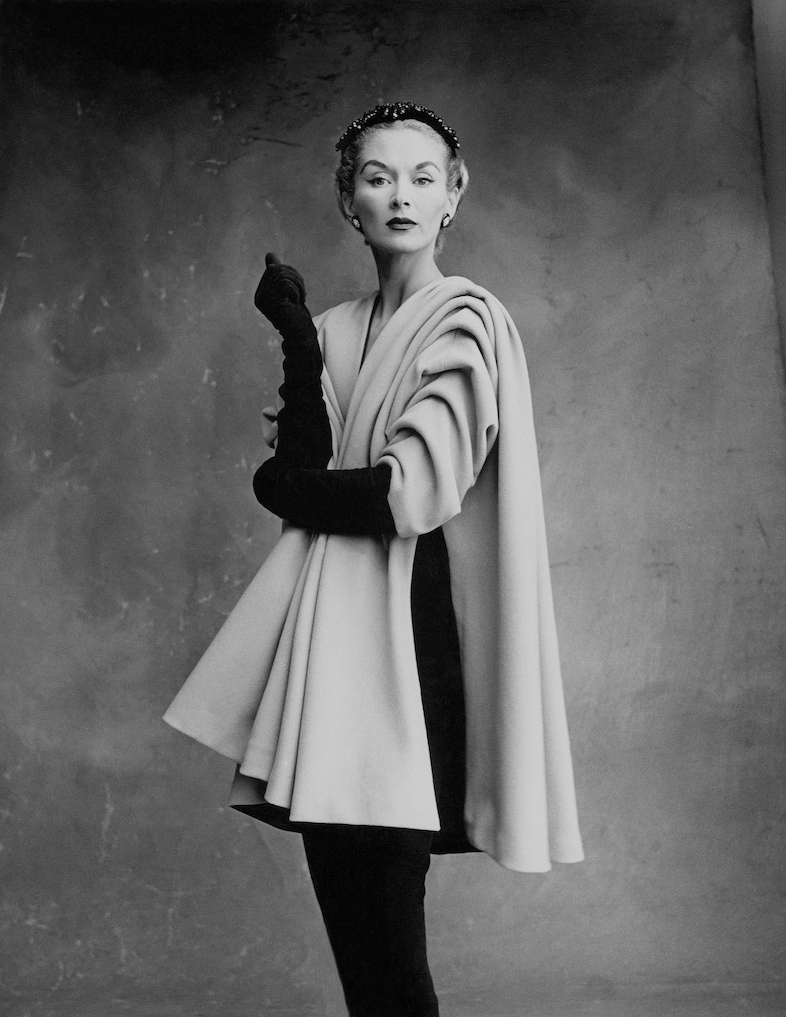 balenciaga shaping fashion cristobal v&amp;a museum exhibition 16