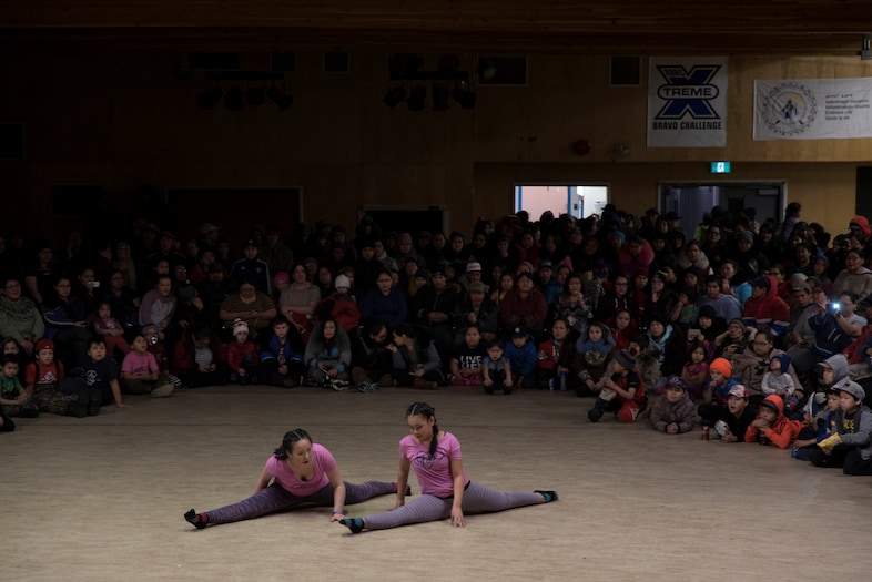 2016_12_17_ArviatBears_DANCE_COMPETITION_DAY_2_PHO