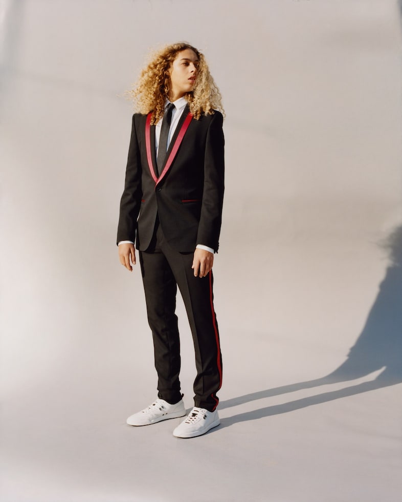 hugo aw17 campaign harley weir mia tony ward 15