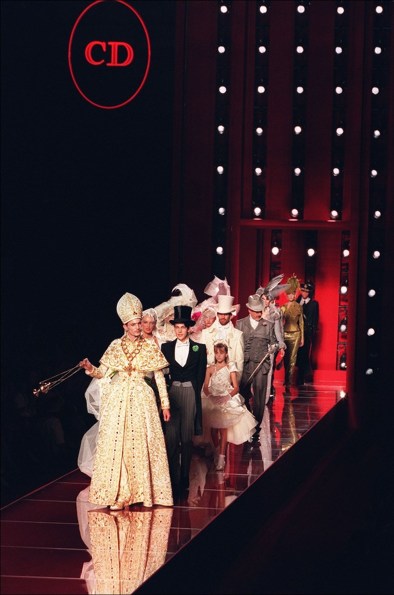 john galliano couture christian dior 200
