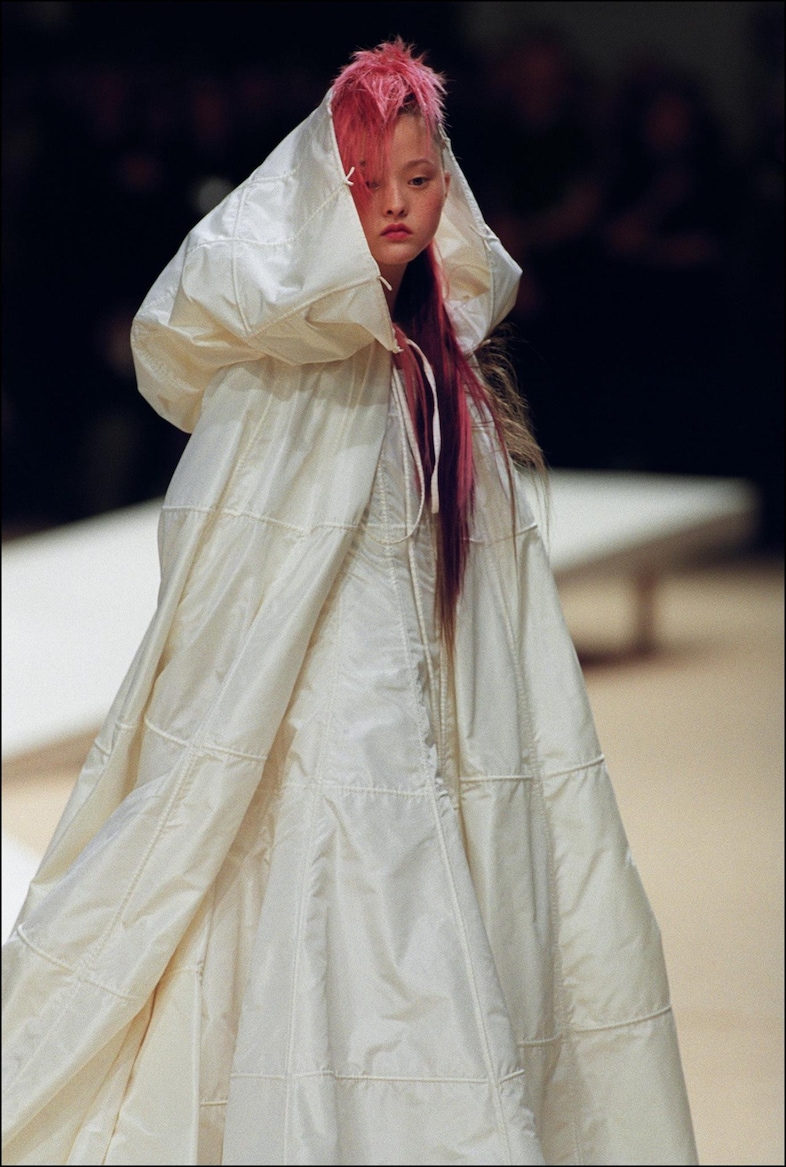Devon Aoki chanel Couture 1999 AW chanel