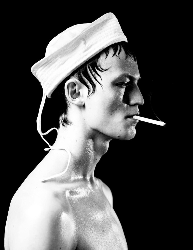 13_Jonas-Smoking-Sailor 2