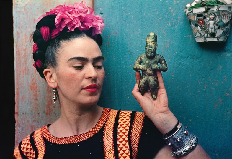 frida kahlo mexico artist making her self up v&amp;a exhibition 