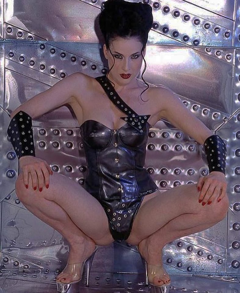 erotica gore opi4te instagram account 12