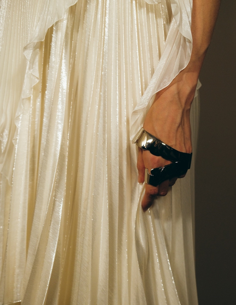 givenchy clare waight keller couture aw18 paris pfw 37