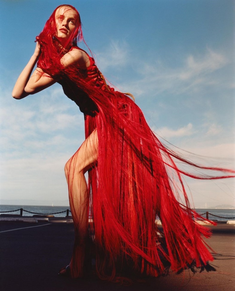 Alexander McQueen AW18 Campaign 13