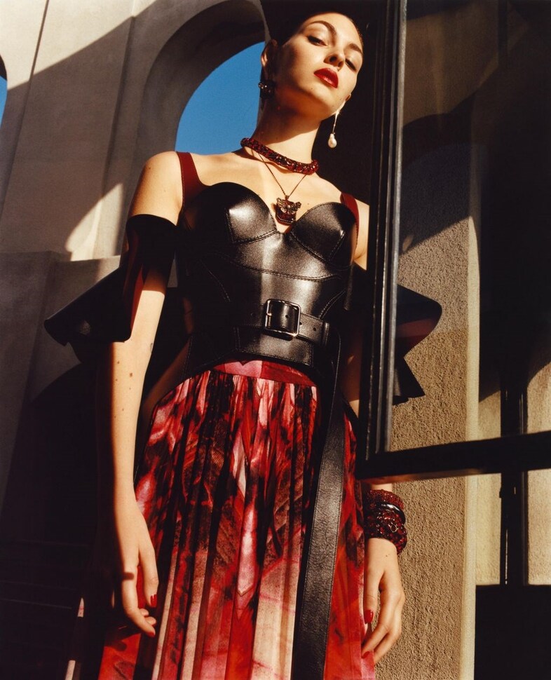Alexander McQueen AW18 Campaign 14