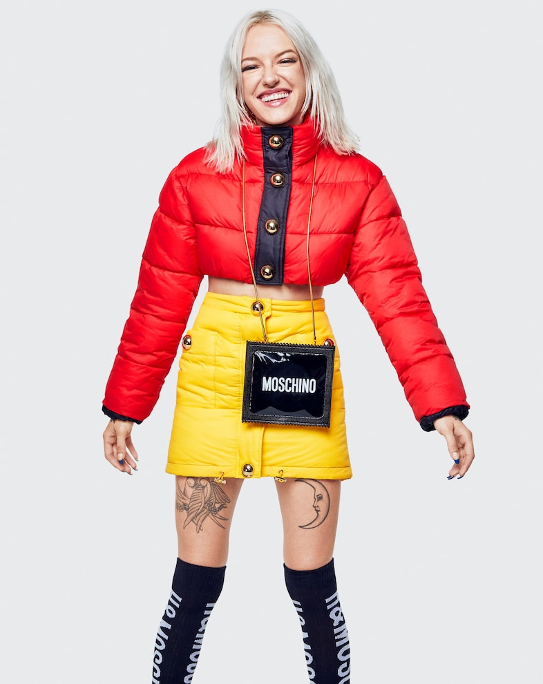 moschino tv hm jeremy scott aquaria barbie ferreira 14