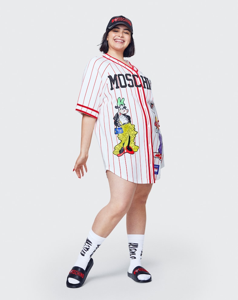 moschino tv hm jeremy scott aquaria barbie ferreira 31
