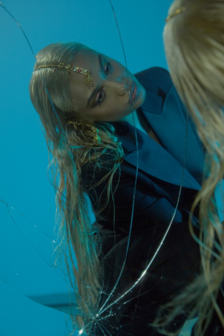 Tommy Genesis