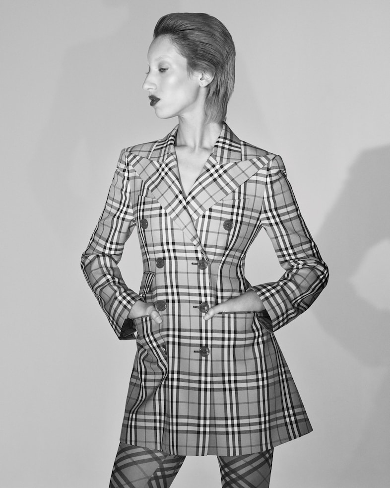 Vivienne Westwood &amp; Burberry Campaign 2018 c Court 8