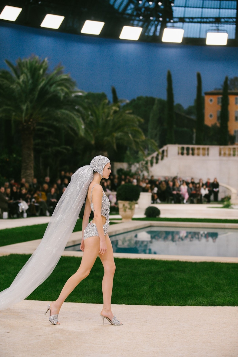 Chanel Bride SS19 Couture Paris Karl Lagerfeld Vitto Ceretii