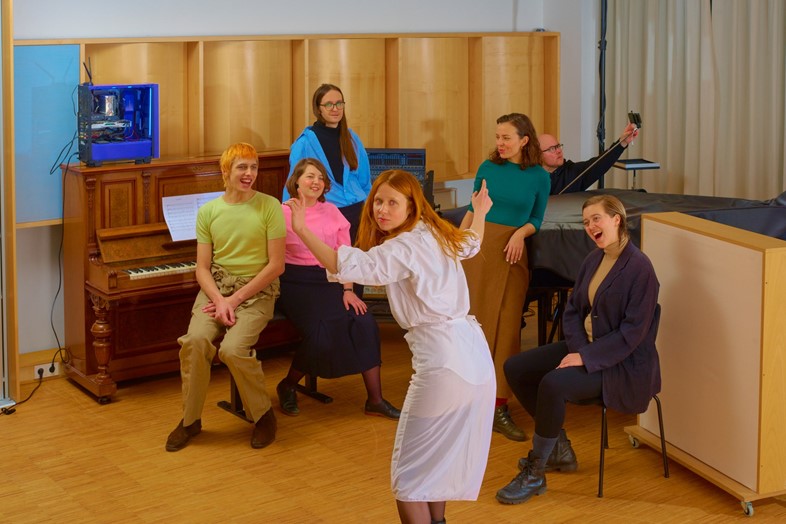 Holly Herndon and her vocal ensemble