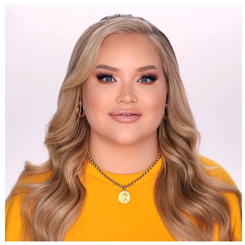 nikkie tutorials transgender coming out video youtube 