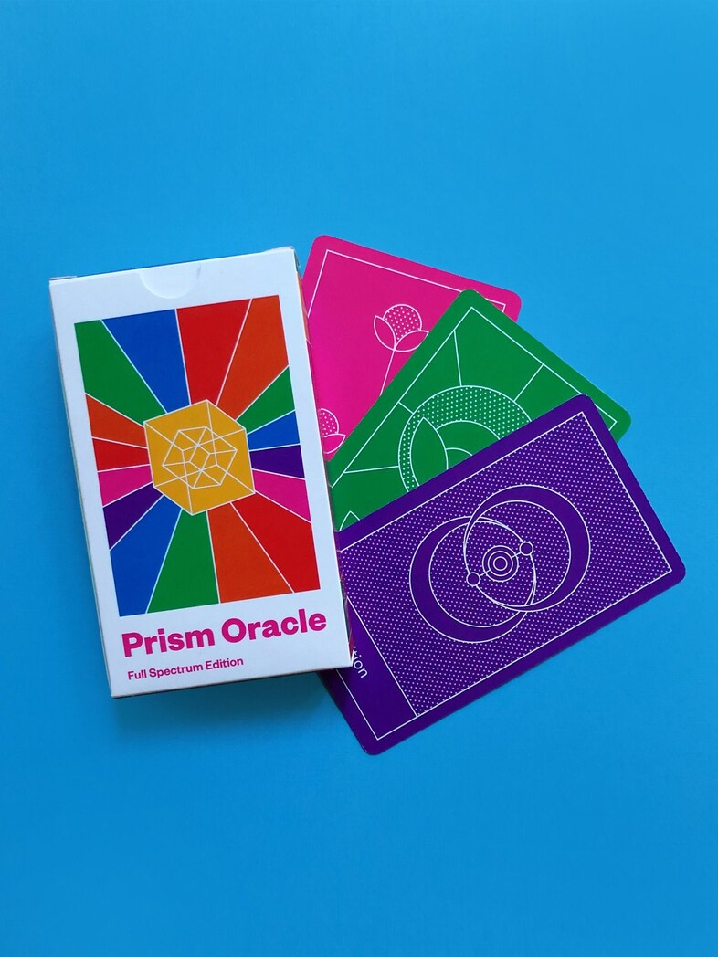 IRISEYRIS – PRISM ORACLE DECK (FULL SPECTRUM EDITION)