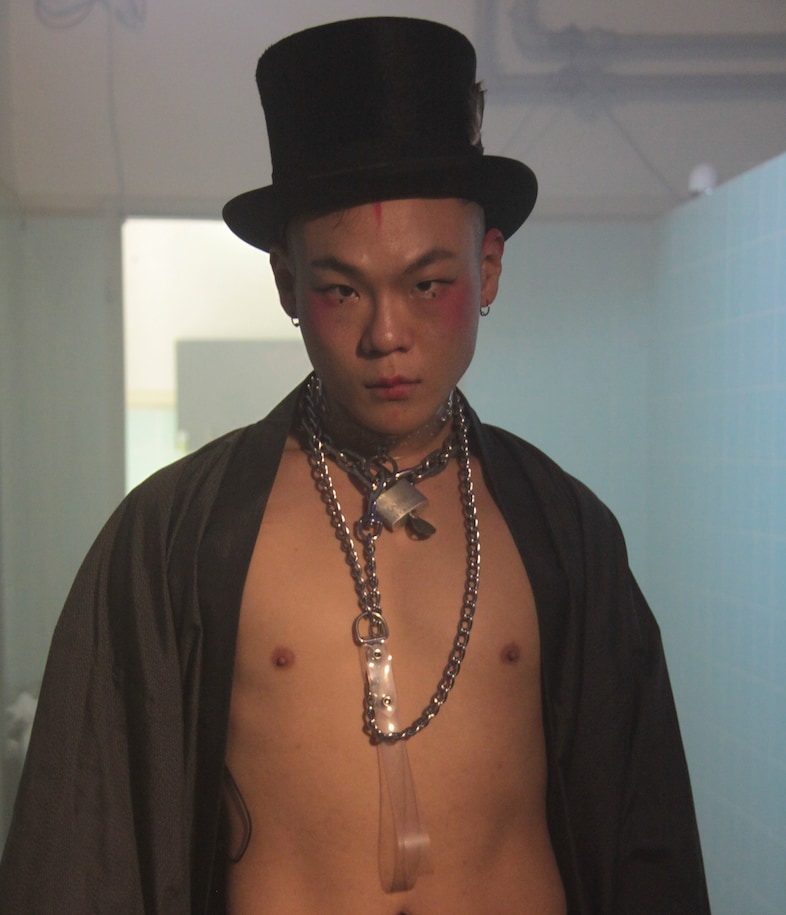 EX by George Makakis 5 5