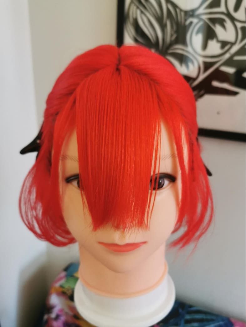 hair trend cutting own fringe diy haircut 