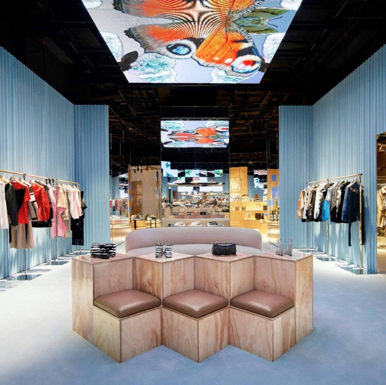 Inside the New Burberry Flagship Store [PHOTOS] – WWD