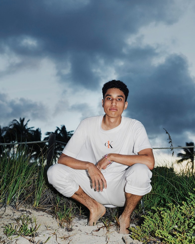 Chris Gomez, Calvin Klein 0