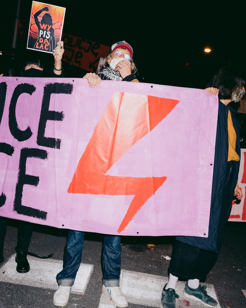 Poland’s abortion law ruling protest 7 6