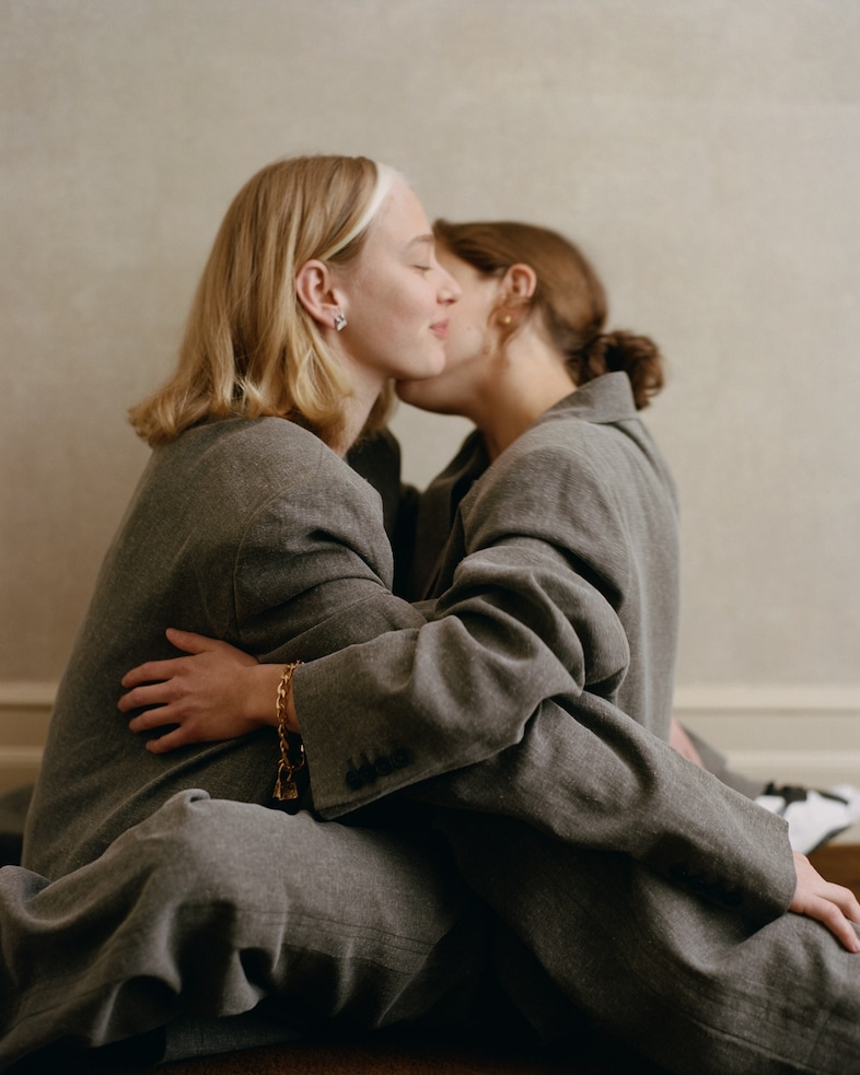 Jacquemus SS21 L&#39;Amour collection lovers 5