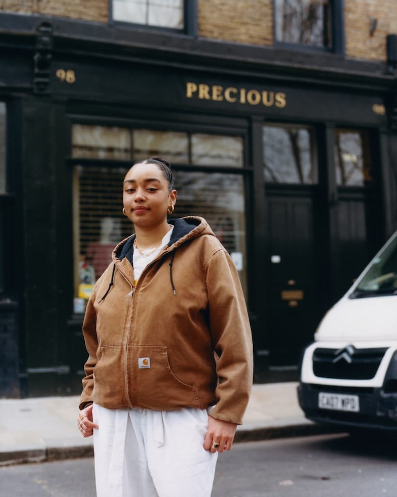 How do London’s teenage girls see the future of the city? 5 4