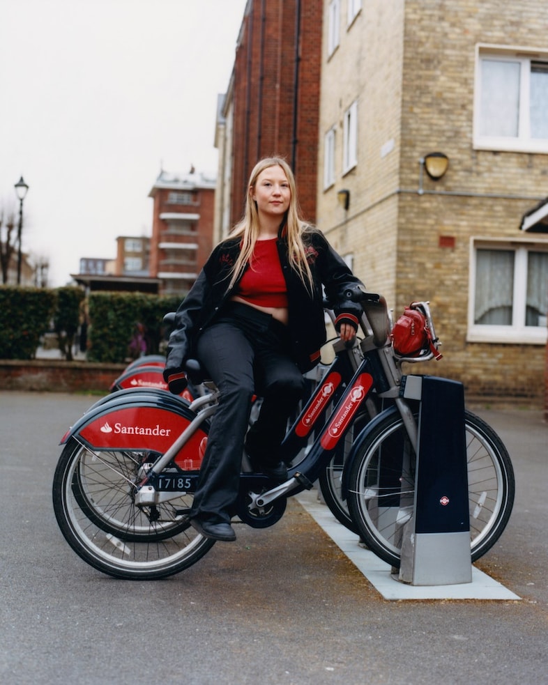 How do London’s teenage girls see the future of the city? 6 5