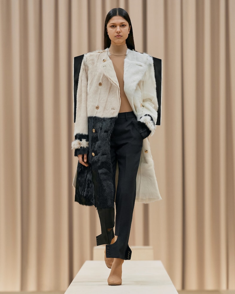 Burberry AW21 womenswear collection by Riccardo Tisci 8 7