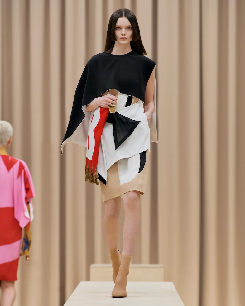 Burberry AW21 womenswear collection by Riccardo Tisci 9 8