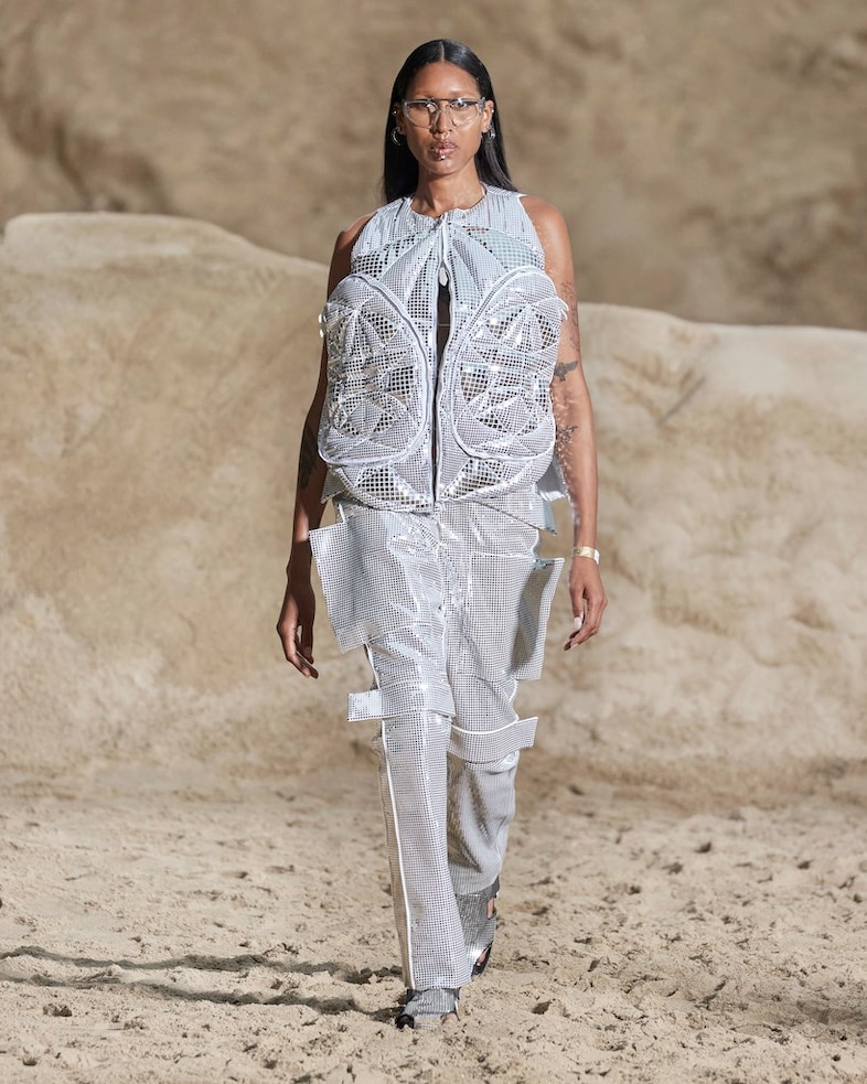 Burberry menswear SS22 collection by Riccardo Tisci 19