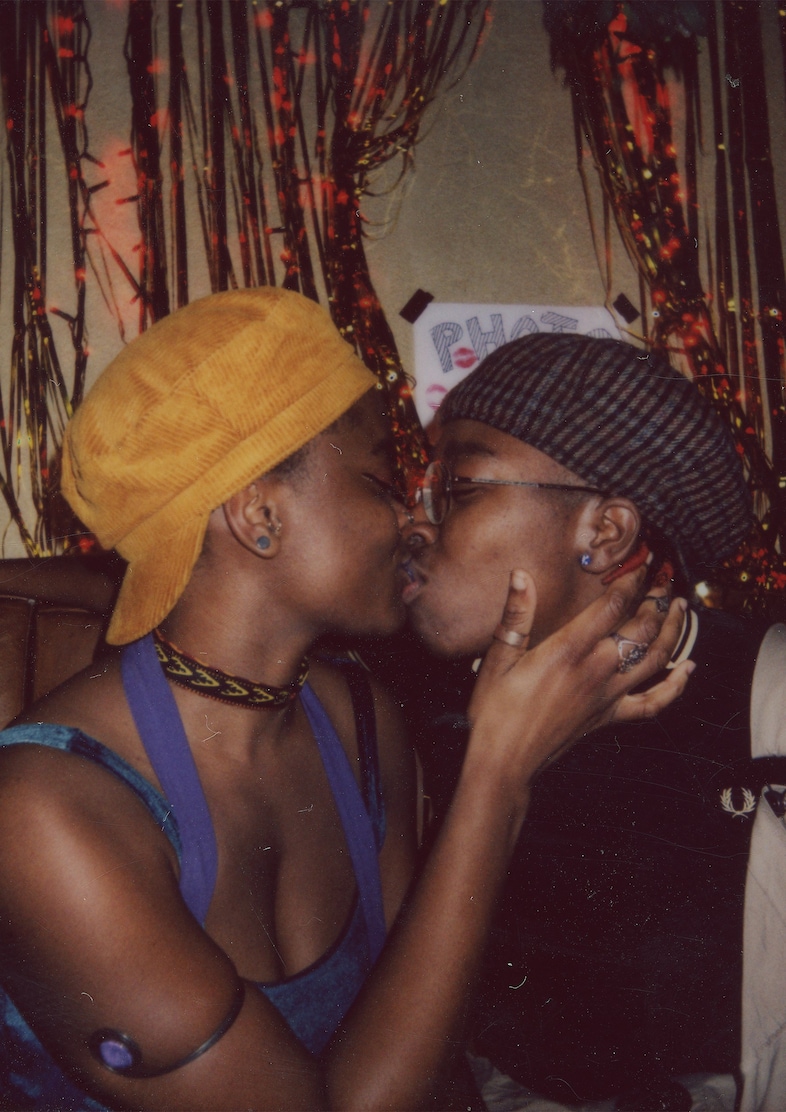 December’s Kiss