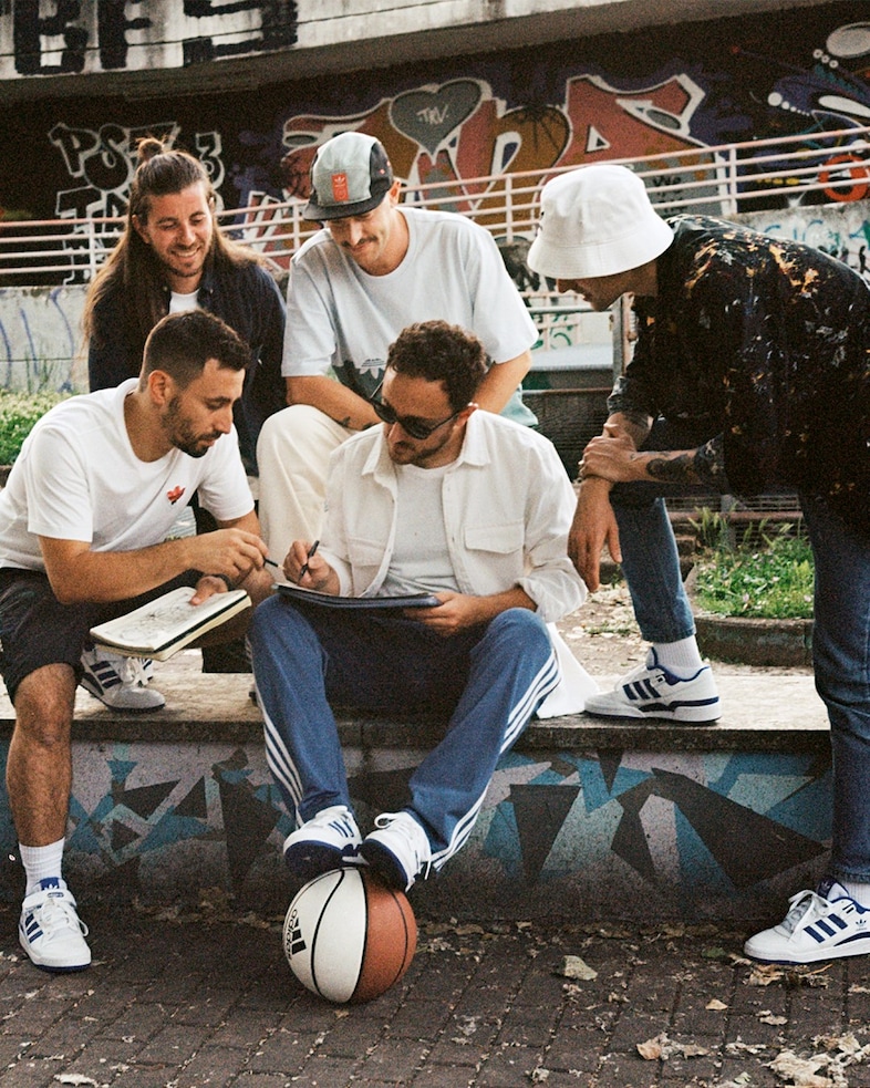 adidas Originals x Foot Locker Forum 23