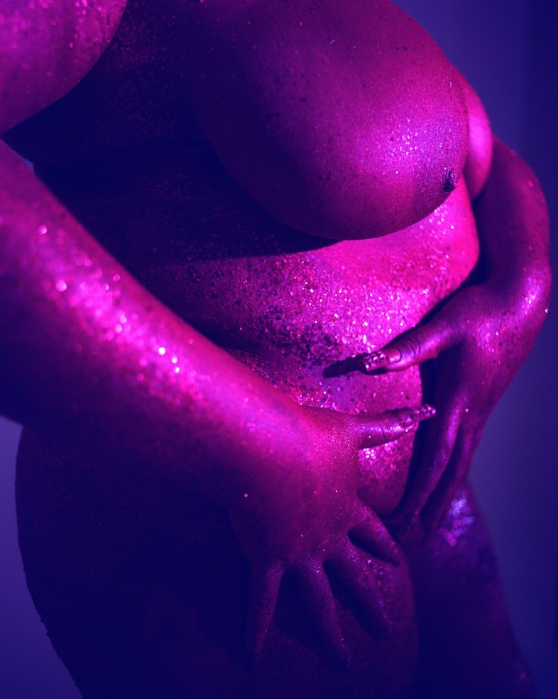 Exhibit social media censorship of fat bodies series 28