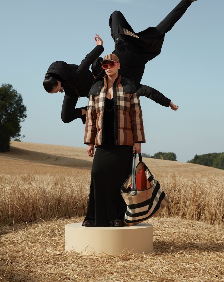 Burberry AW21 outerwear 3
