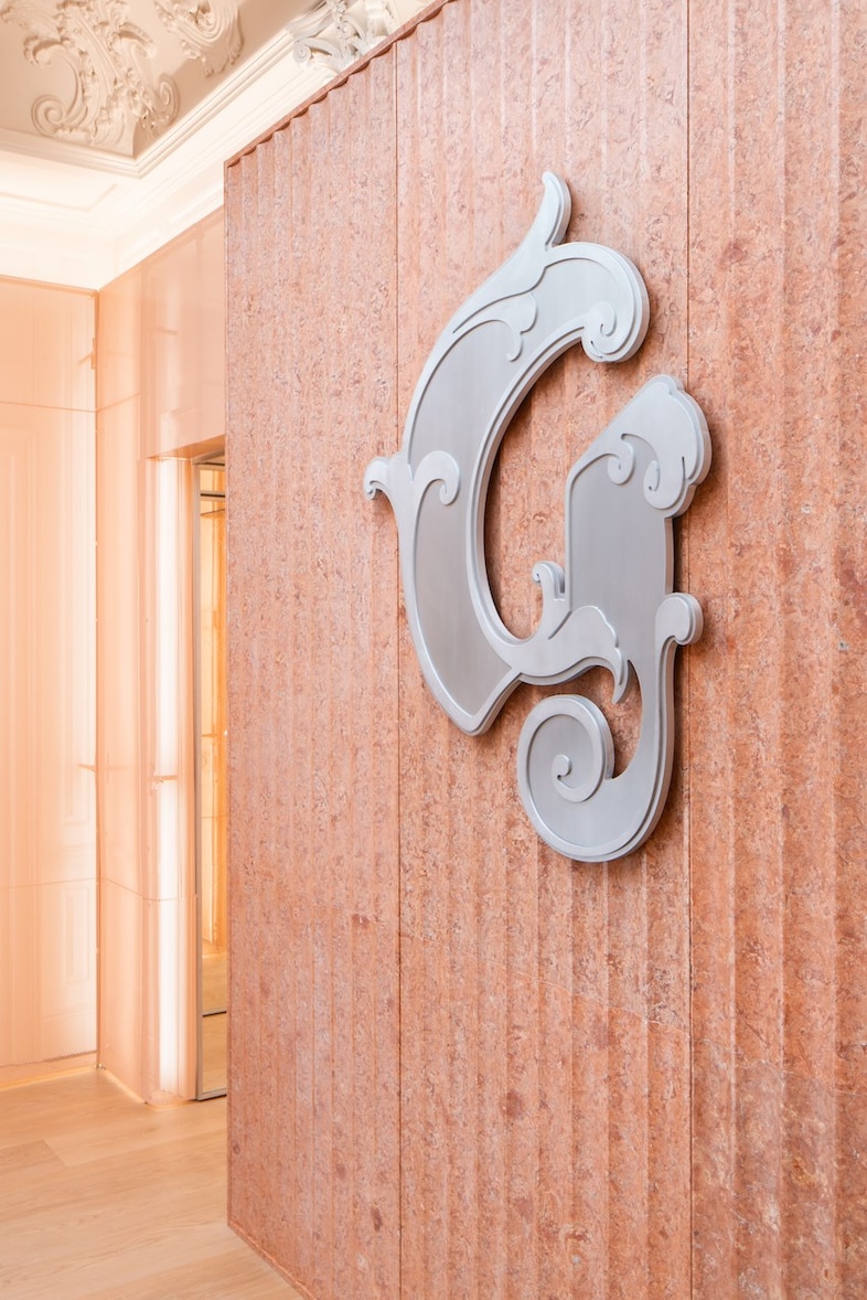 Glossier London 01