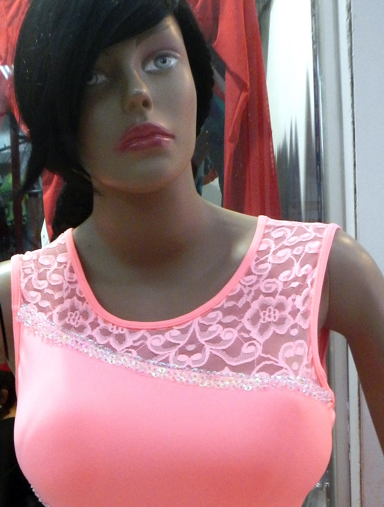 mannequis35a 16