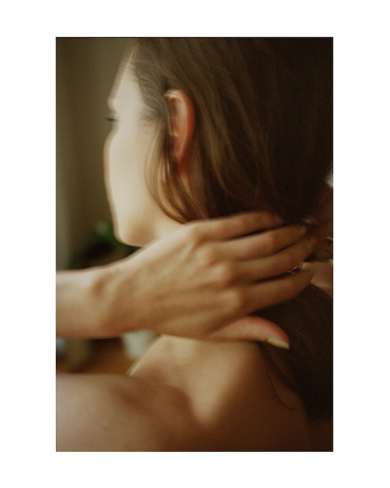 Atom erotic photo book by Ekaterina Bazhenova-Yamasaki 10