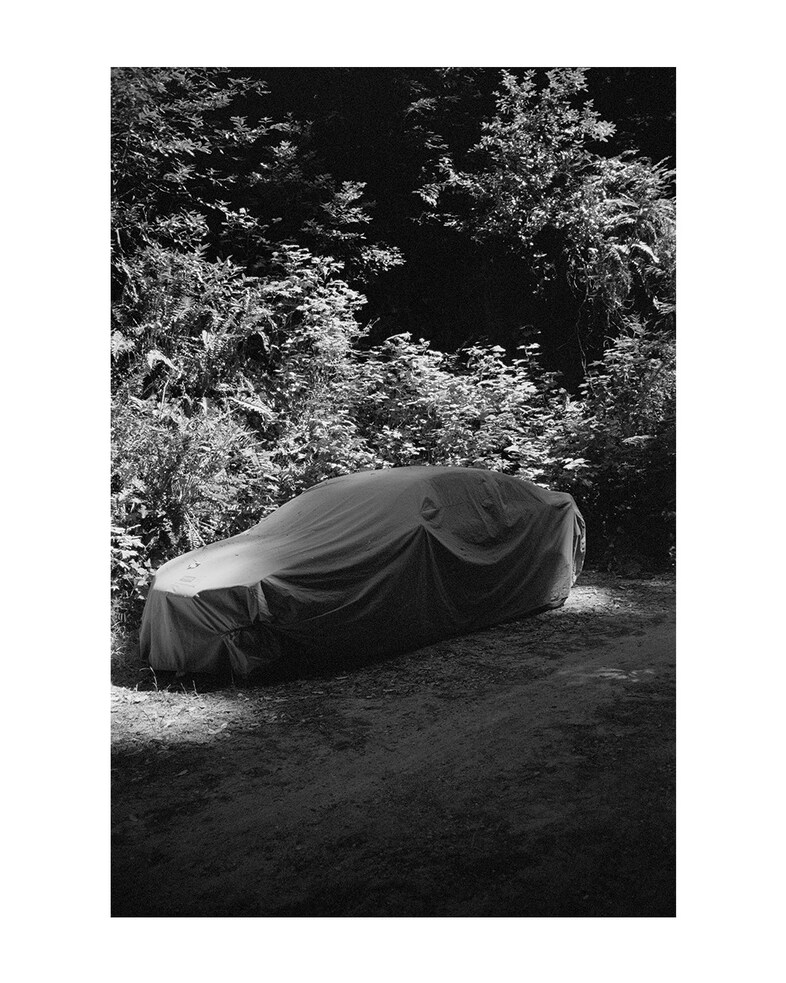 Atom erotic photo book by Ekaterina Bazhenova-Yamasaki 11
