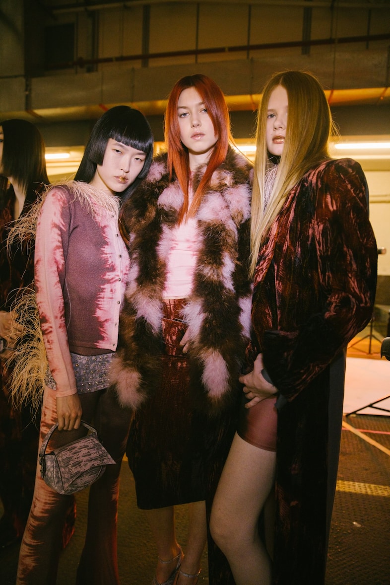 16Arlington AW22