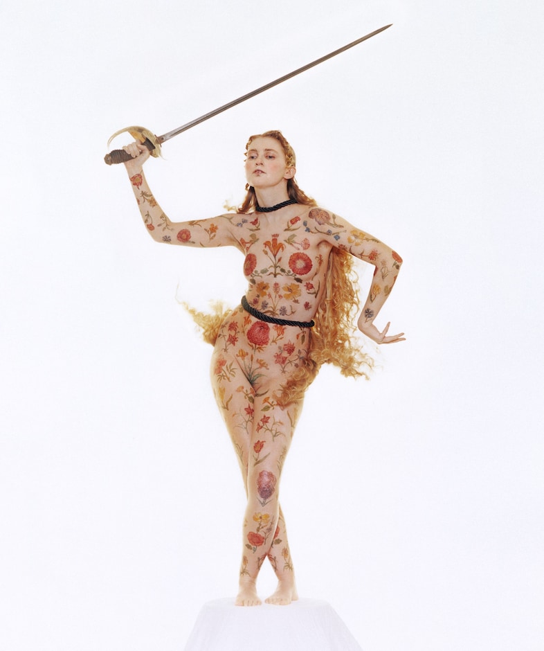 Steph Wilson, Self 10