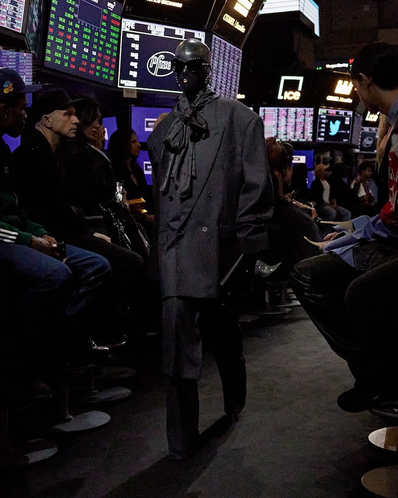 Balenciaga SS23 collection at the NY Stock Exchange 4